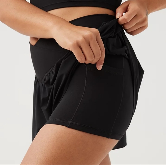 Aerie OFFLINE Real Me Crossover Flowy Short in Blue Breeze - Picture 4 of 9